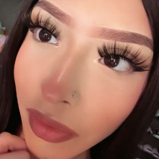 Asteroid - Self Adhesive Strip Lashes
