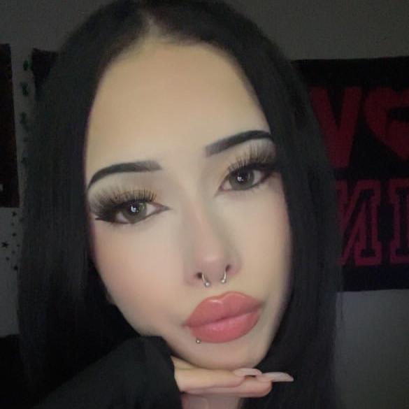 Aurora - Self Adhesive Strip Lashes